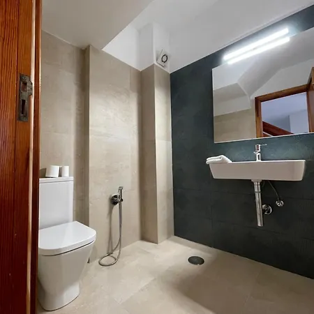 Edificio Orion, E11 Apartment