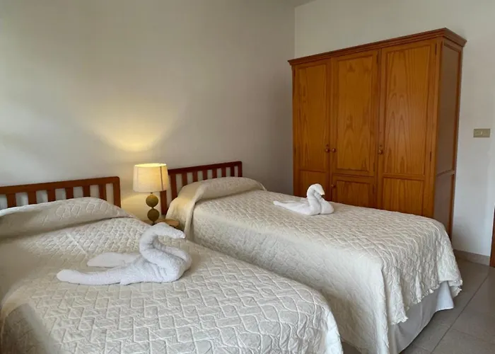 Edificio Oriòn, E11 * Tazacorte