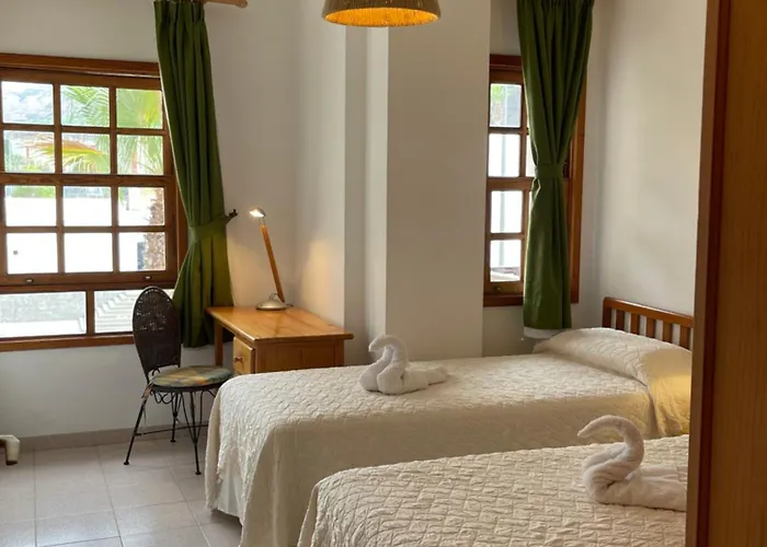 Edificio Oriòn, E11 * Tazacorte